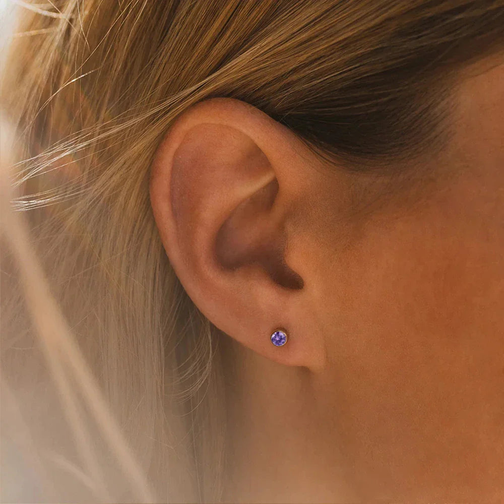 DIAMOND STUD
